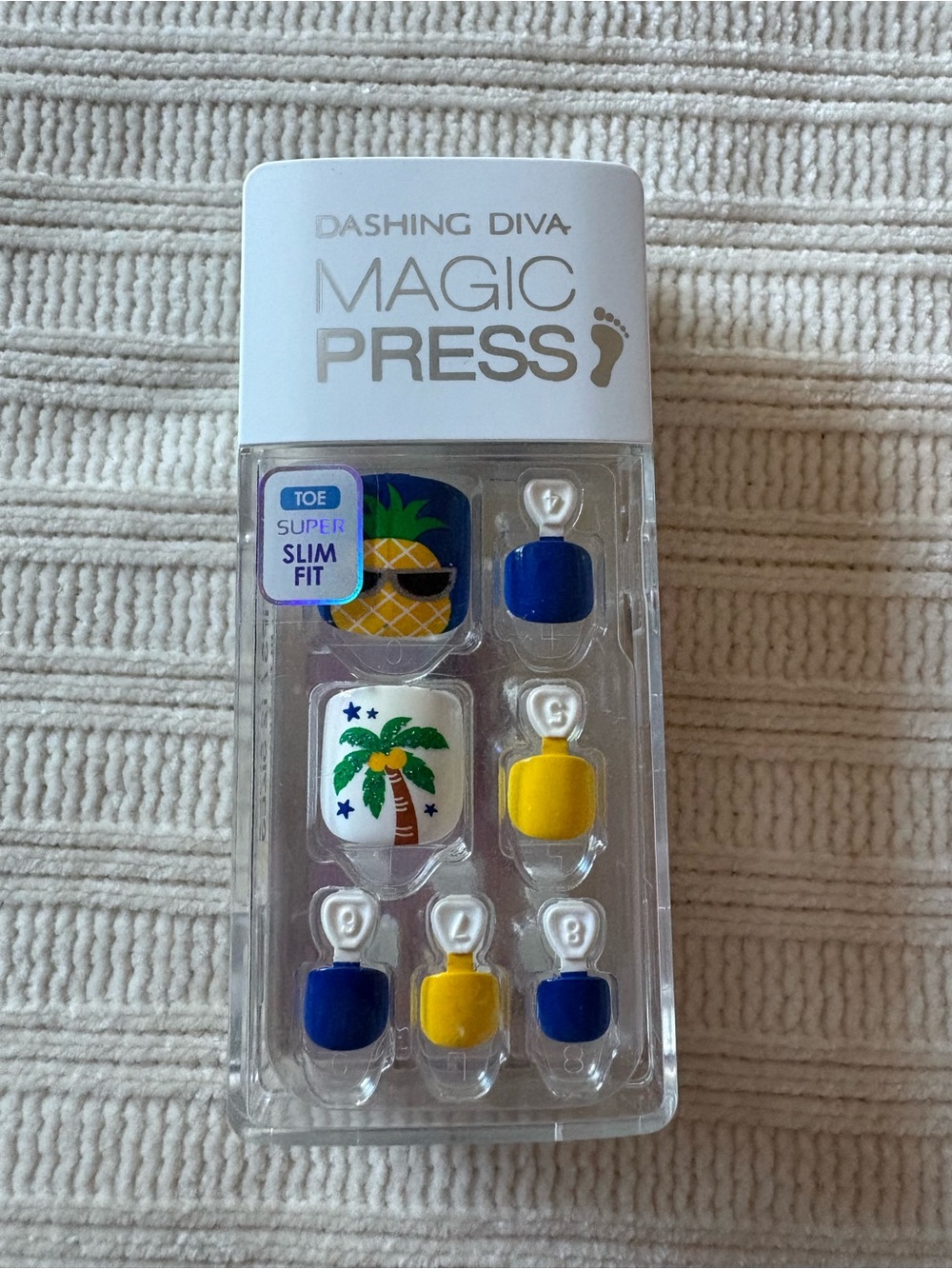 Dashing Diva Magic Press Toe Nails - Blue & Yellow Pineapple/Palm Design